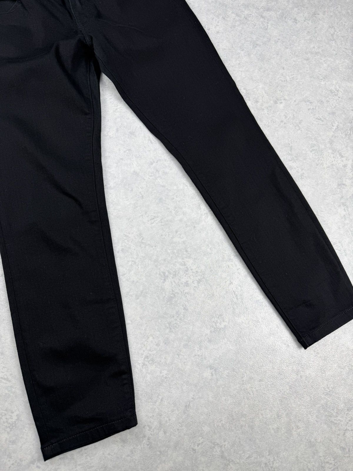 Burberry Burberry Brit Skinny Cropped Jeans Black W28 Size 28" / US 6 / IT 42 - 2 Thumbnail