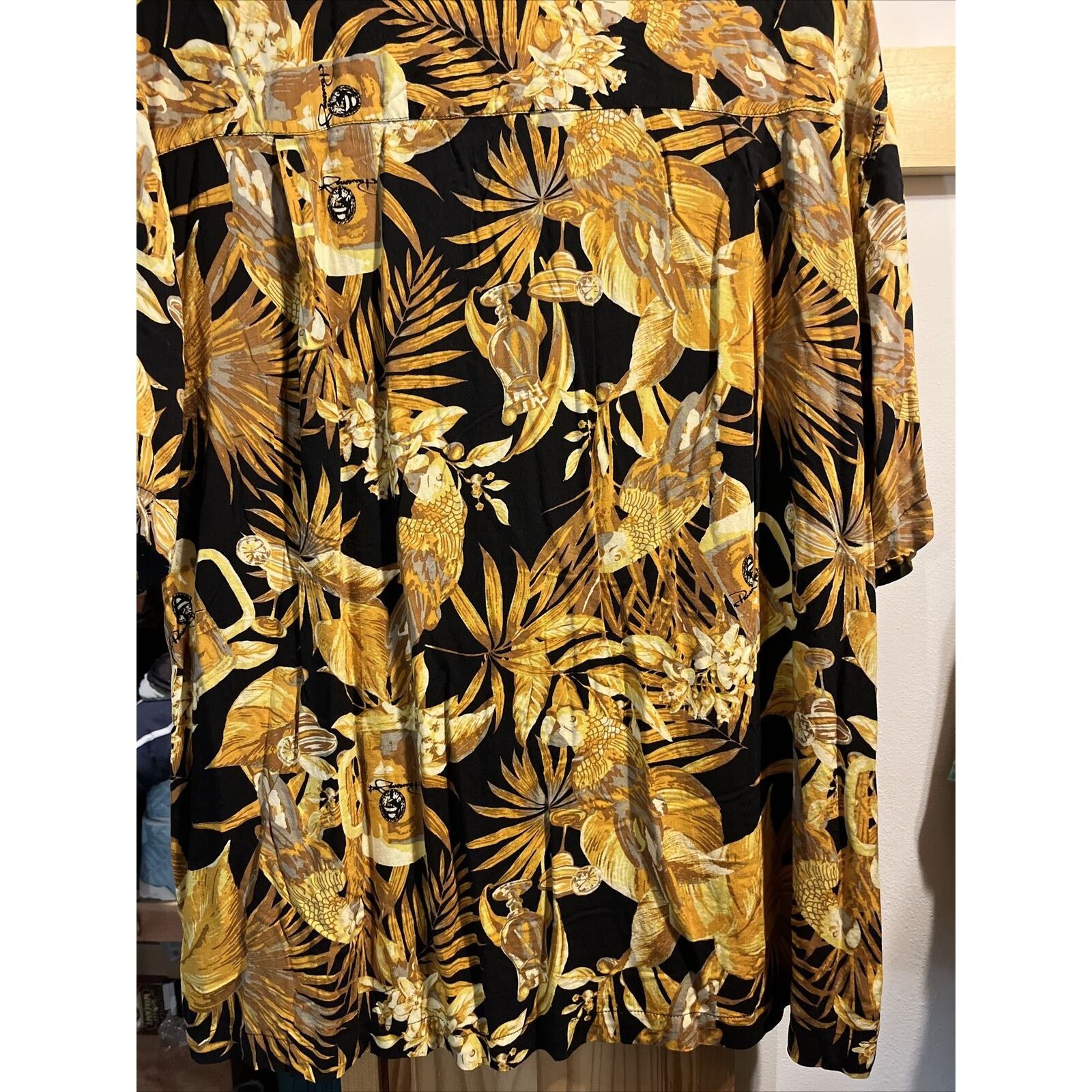 Panama Jack Panama Jack Men's 3XL Golden SS Button Rayon Hawaiian Shirt Size US XXL / EU 58 / 5 - 18 Thumbnail