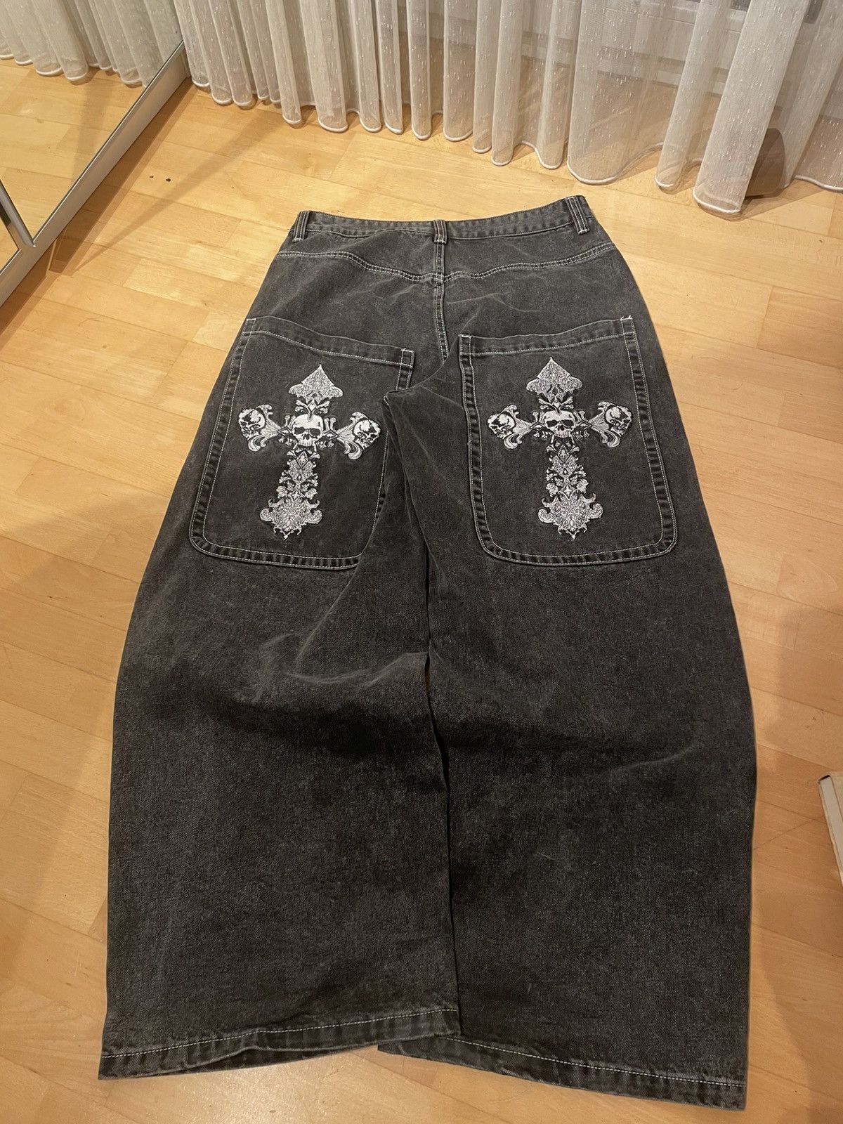Black Baggy Jeans with Gothic Cross Embroidery – Y2K Style