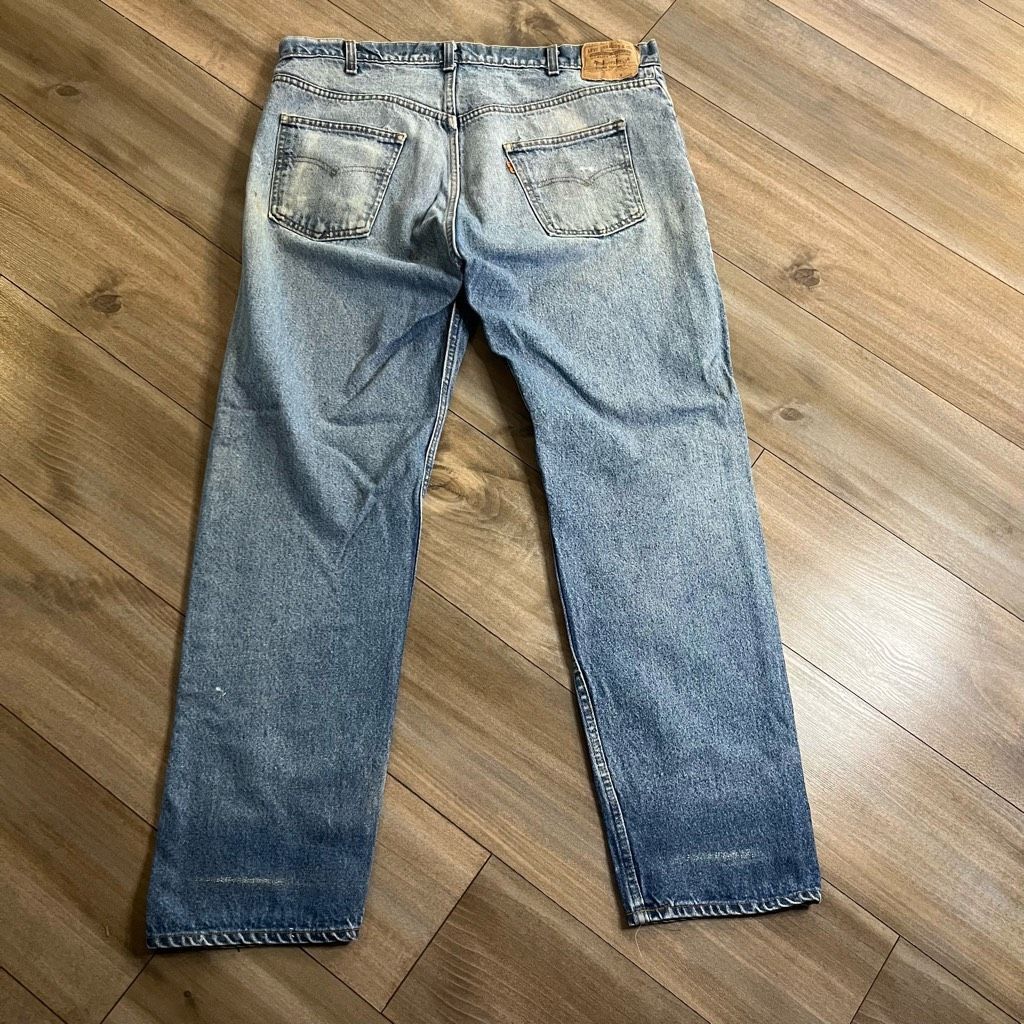 Levi's Vintage Levi’s Orange Tab Light Wash Jeans Men 40x31 Size US 40 / EU 56 - 4 Thumbnail