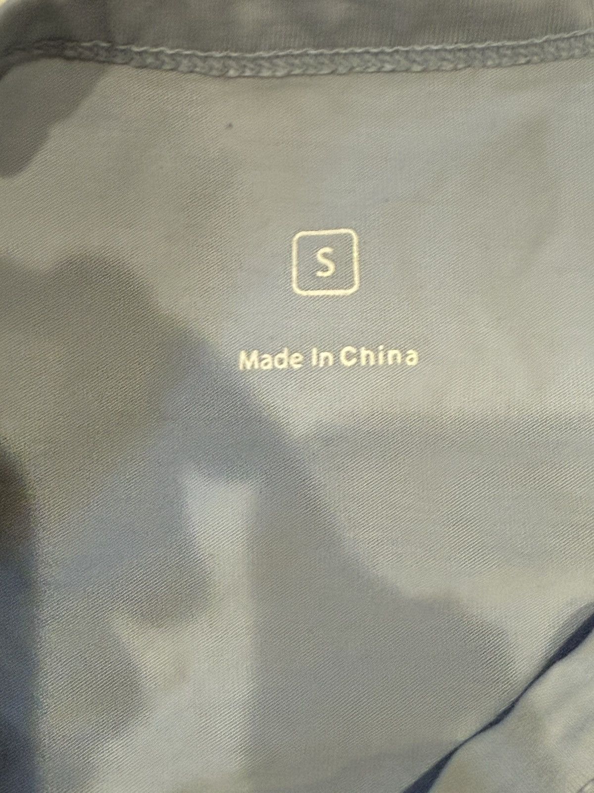 Apple Blue apple shirt from Apple Park Size US S / EU 44-46 / 1 - 3 Thumbnail