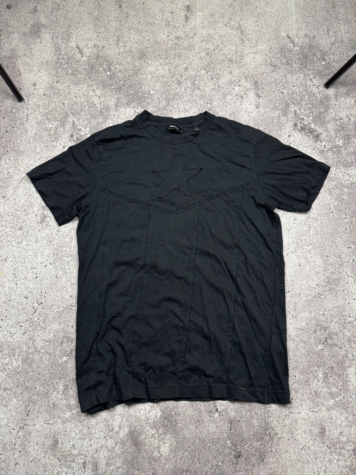 Diesel Vintage Diesel Star T-shirt Y2K Opium Style Avant Gard Japan Size US S / EU 44-46 / 1 - 1 Thumbnail