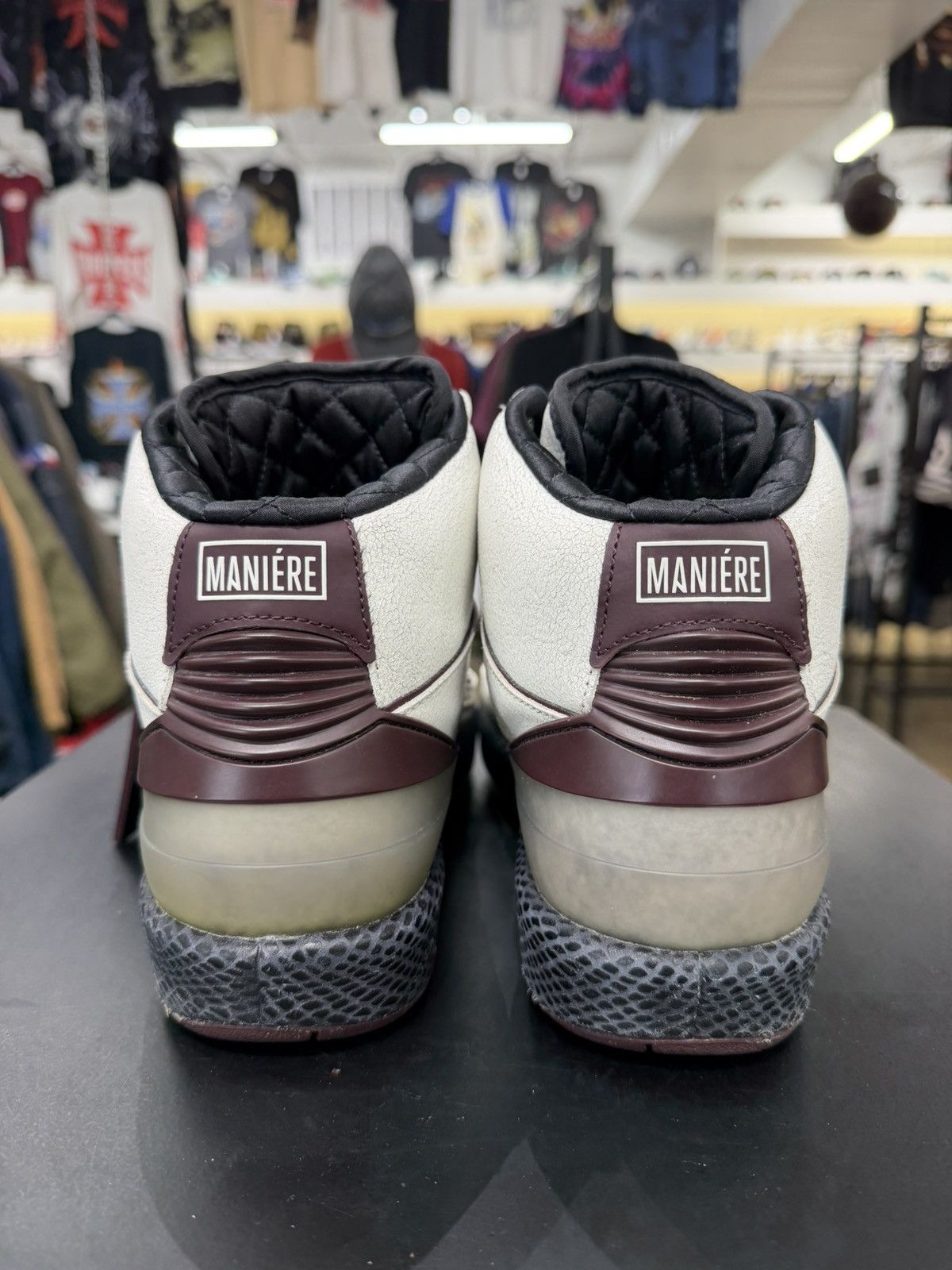 A Ma Maniere × Jordan Brand Air Jordan 2 A Ma Maniere Size 9 (2022) Size US 9 / EU 42 - 5 Thumbnail