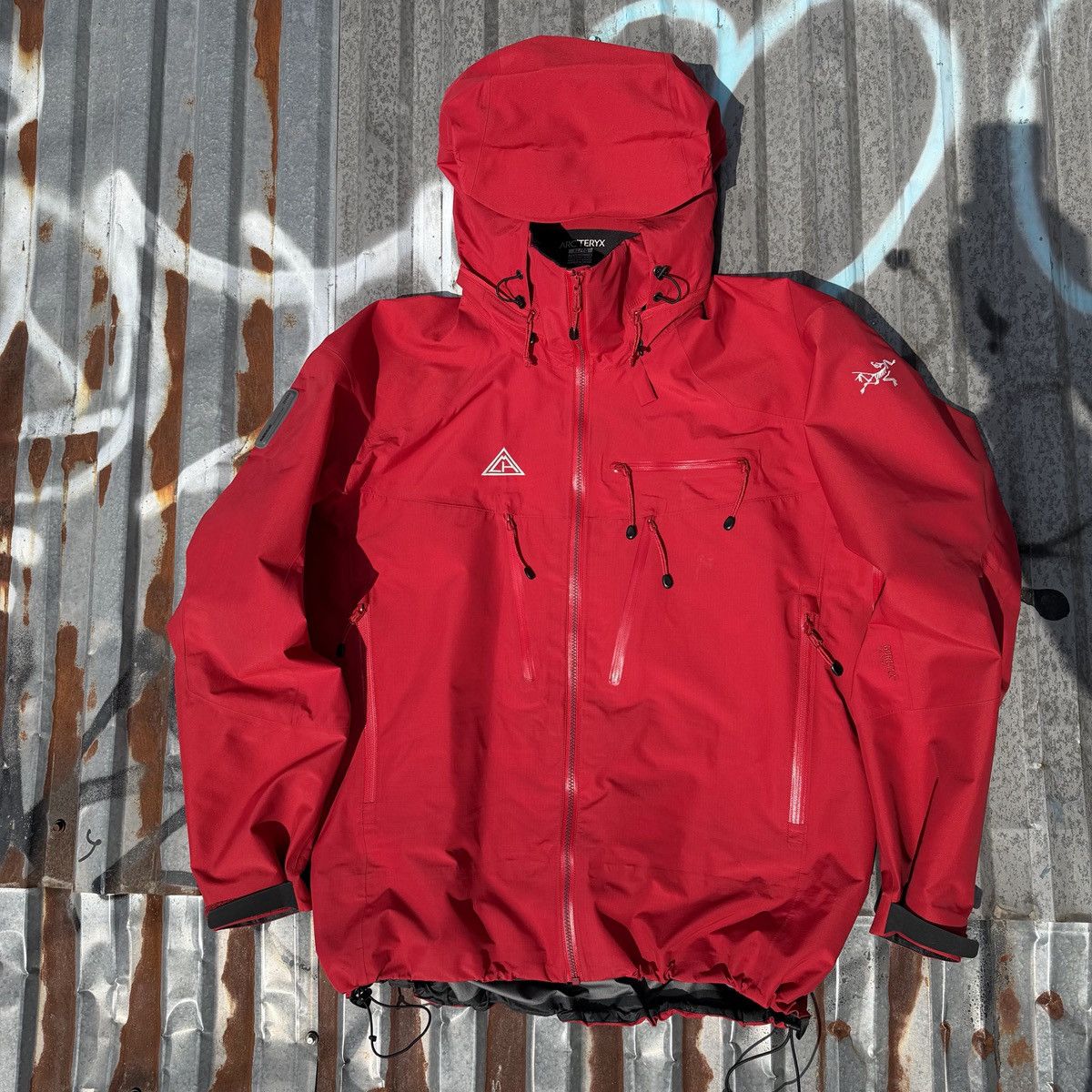 Arc'teryx × Veilance Arc'teryx Alpha SV 24K Gold Gore-Tex Pro