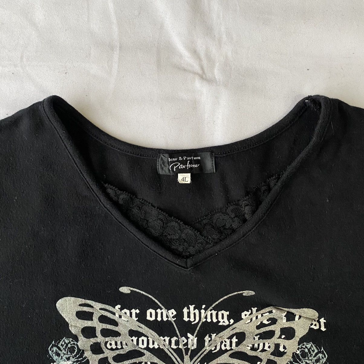 Japanese Brand Y2K Style Bloom Butterfly Poem Boxy Crop Tees Size L / US 10 / IT 46 - 6 Thumbnail