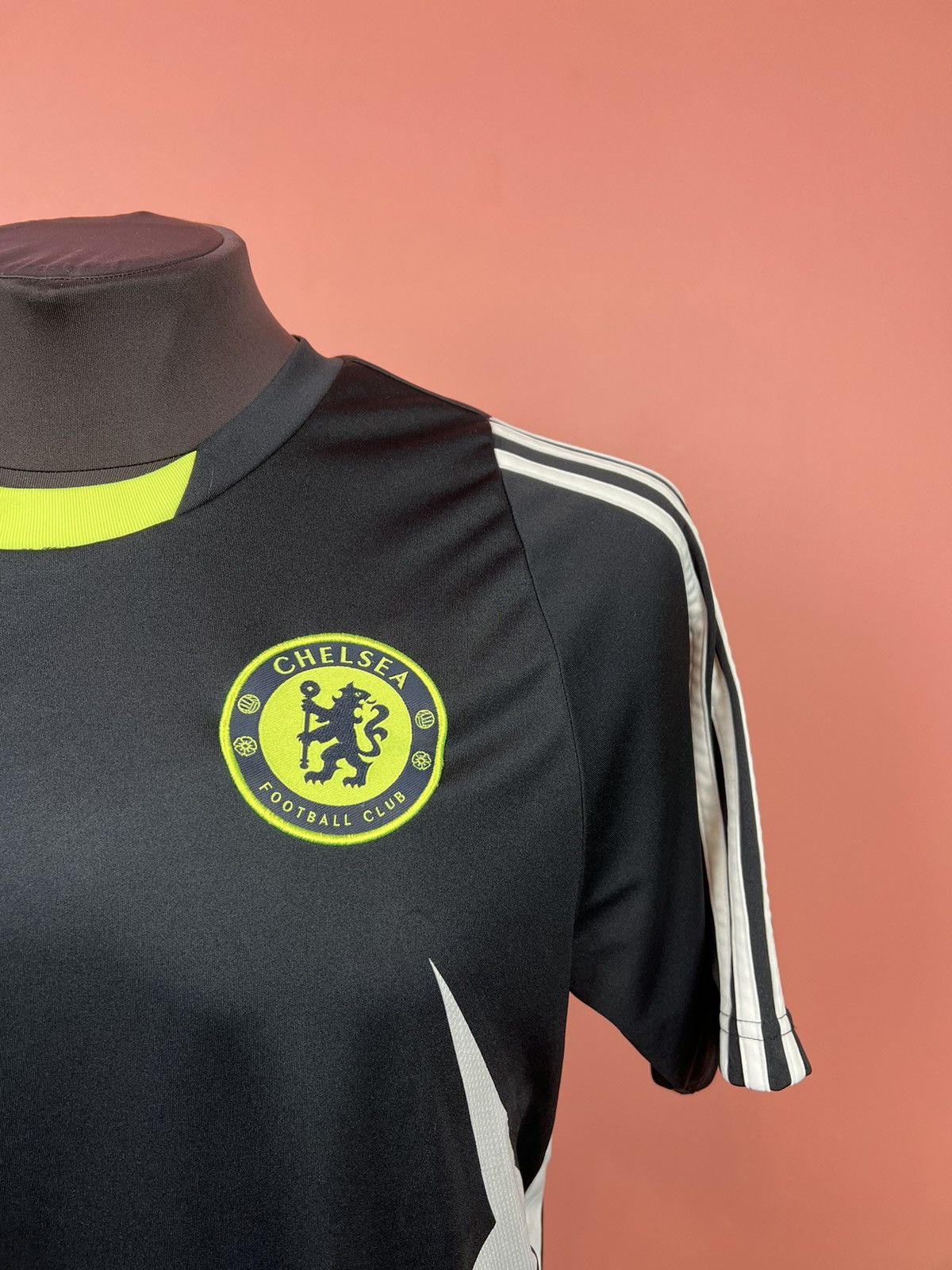 Chelsea Soccer Chelsea adidas uefa soccer football hype streetwear sale Size US L / EU 52-54 / 3 - 2 Thumbnail