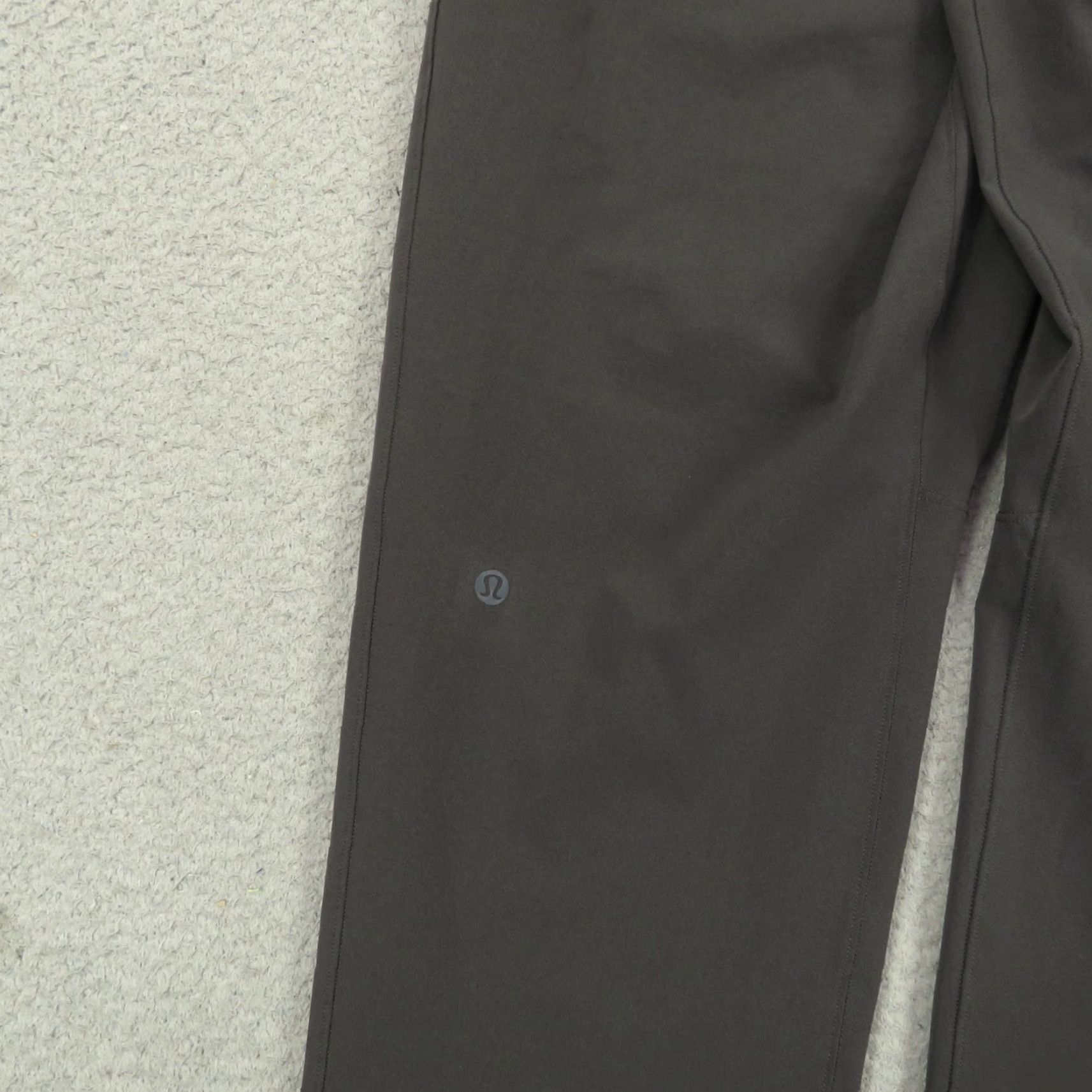 Lululemon Lululemon ABC Joggers Mens Medium Warpstreme Obsidian Tapered Jogger Pants 32x30 Gray Size US 31 - 3 Thumbnail