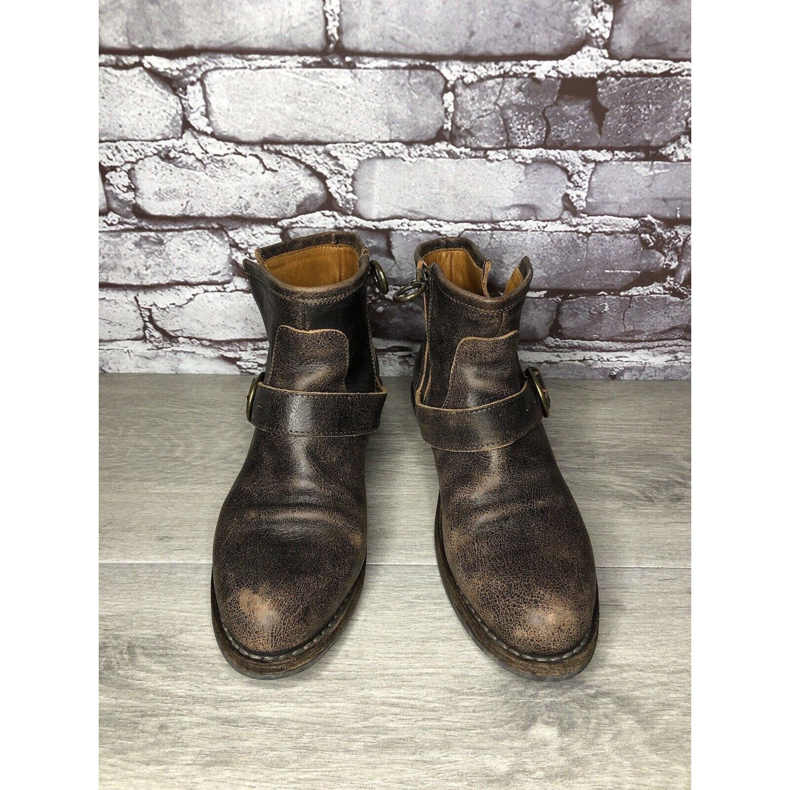Fiorentini + Baker Fiorentini + Baker Brown Leather Side Zip Buckle Ankle Boots Size US 7 / IT 37 - 24 Thumbnail