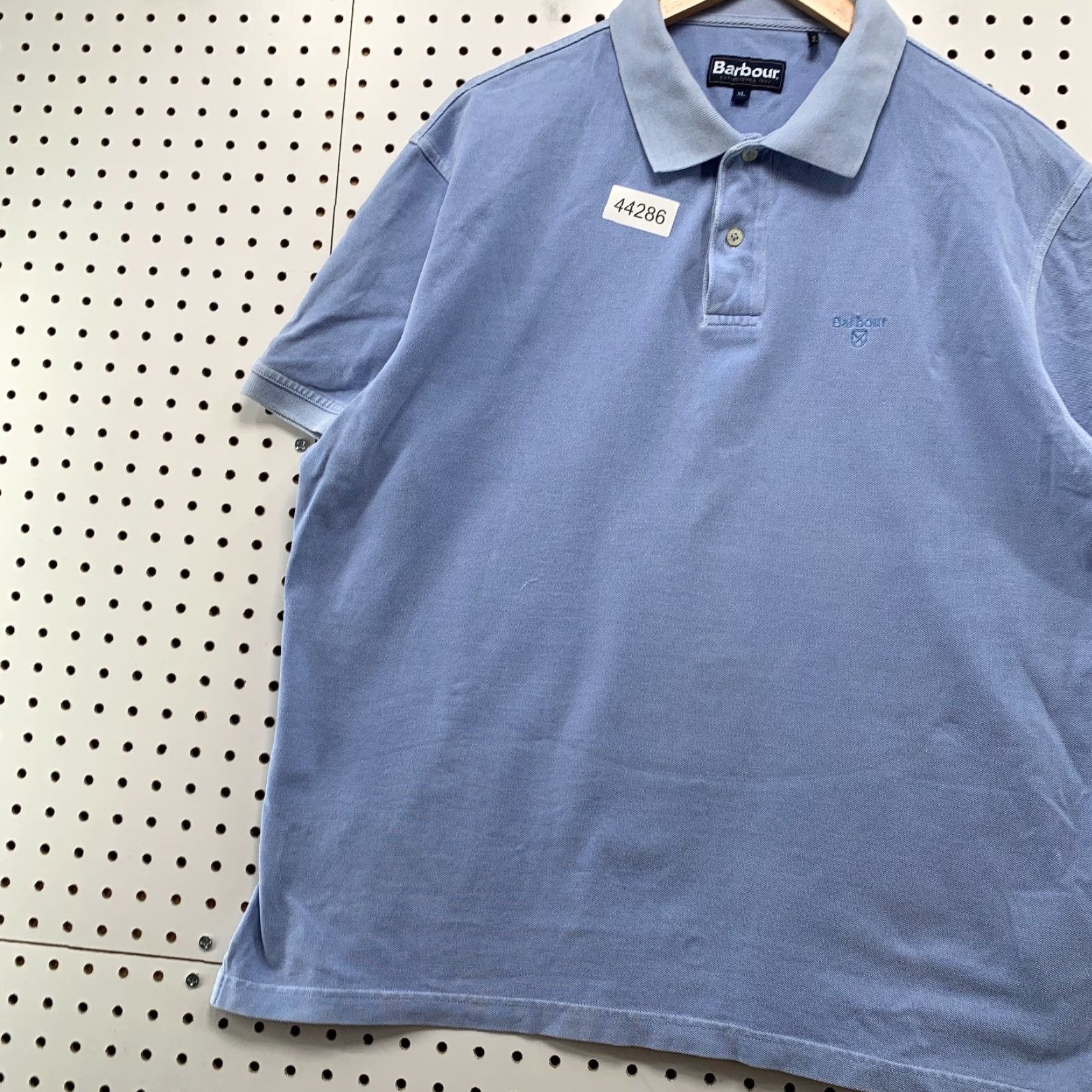 Barbour VINTAGE Barbour Polo Shirt Mens XL Blue Light Washed Cotton Short Sleeve Button Collar Preppy Golf Mens XL Blue Size US XL / EU 56 / 4 - 3 Thumbnail