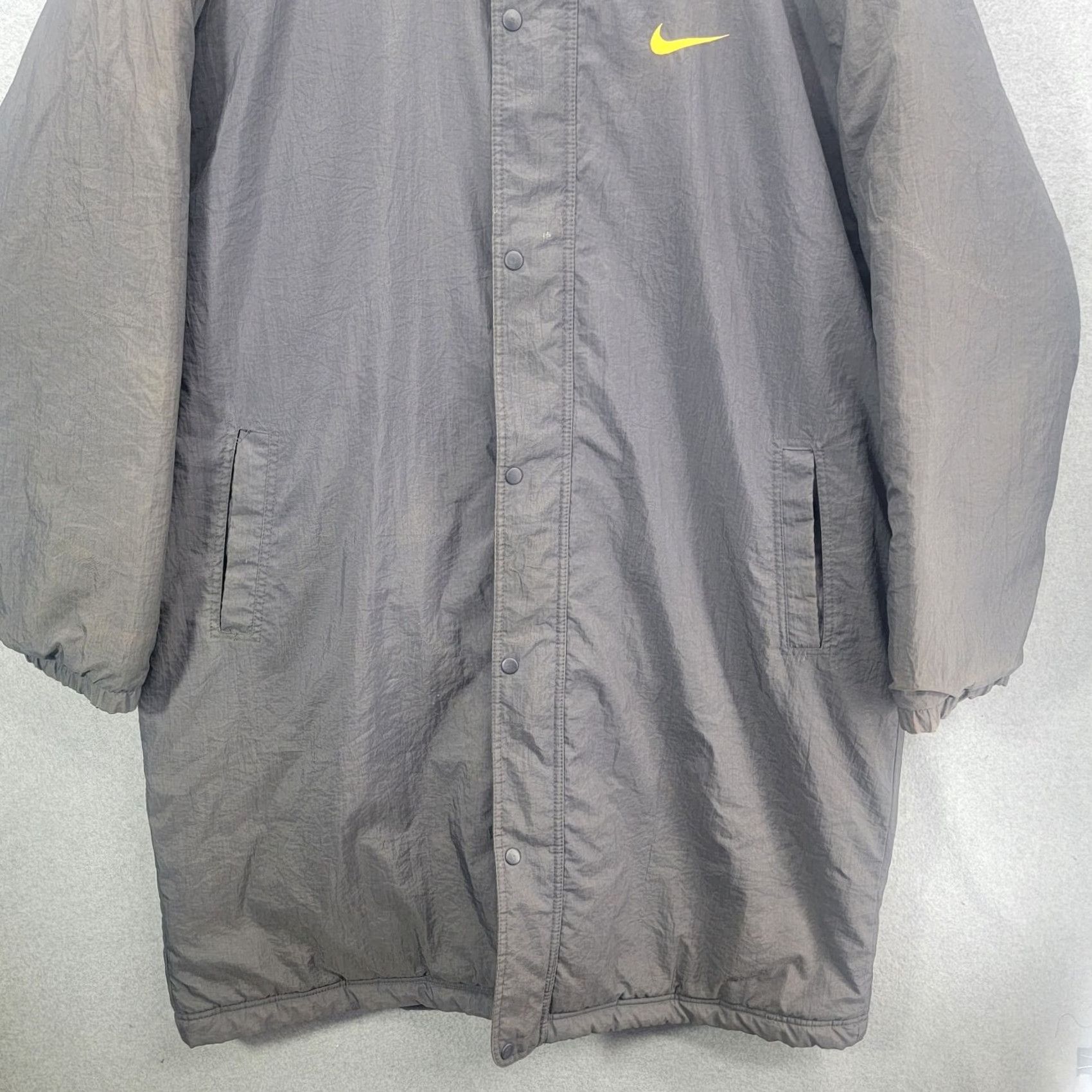 Nike VTG Nike jacket Long Parka Coat adult XL Gray Distressed Spellout y2k Size US XL / EU 56 / 4 - 2 Thumbnail
