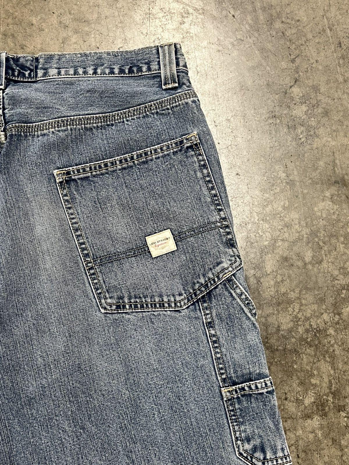 Levi's × Vintage Levi’s carpenter cargo jorts baggy fit skater streetwear Size US 34 / EU 50 - 4 Thumbnail
