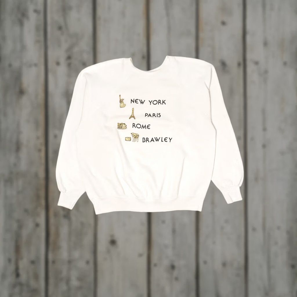Tultex Tultex Raglan Sweatshirt Vintage White 1990s Large USA NY Paris Rome Brawley Womens or Mens Size US L / EU 52-54 / 3 - 1 Thumbnail