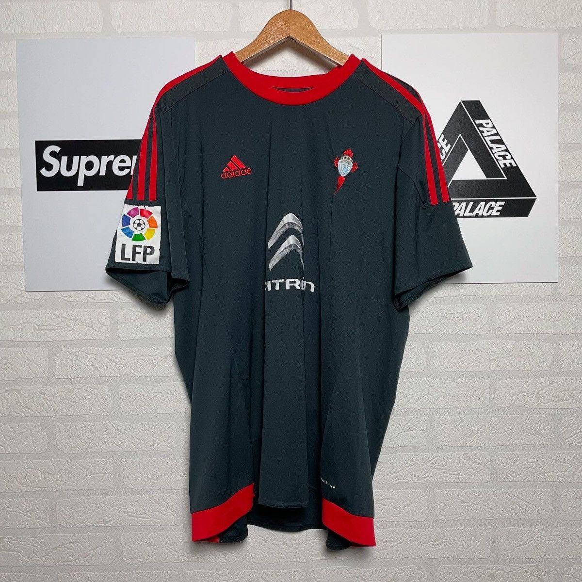 Adidas Adidas x FC Celta Vigo 2015 2016Home Soccer Jersey t-shirt Size US XL / EU 56 / 4 - 1 Thumbnail
