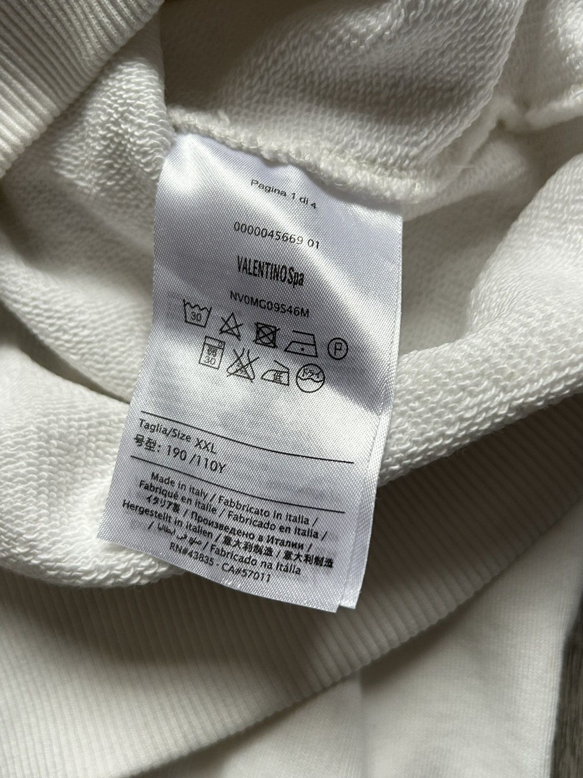 Valentino × Vintage HOODIE VALENTINO 🔘 STREETWEAR 🔘 STYLE 🔘 SIZE:L 🔘 #valentino Size US L / EU 52-54 / 3 - 4 Thumbnail