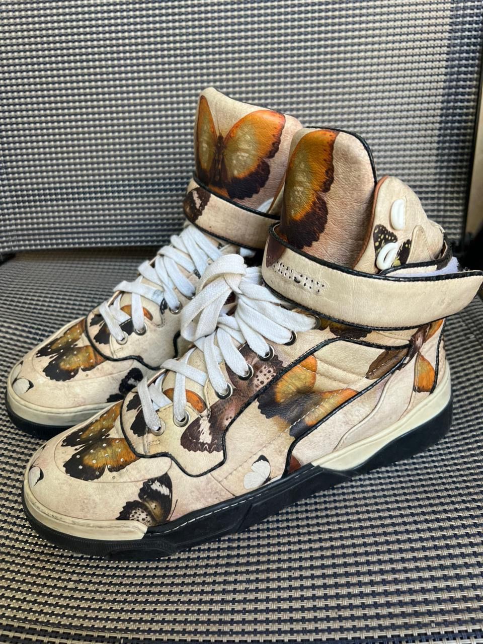 Givenchy Tyson | Grailed