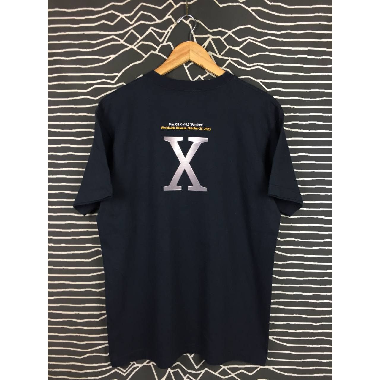 Apple Apple Mac OS X v10.3 Panther Techwear Promo Tee Size US L / EU 52-54 / 3 - 3 Thumbnail