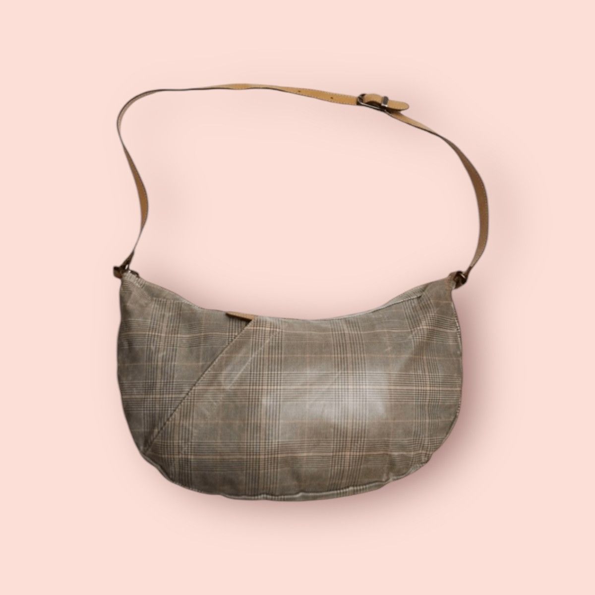 Issey Miyake × Japanese Brand × Tsumori Chisato TSUMORI CHISATO (ISSEY MIYAKE) PLAID BANANA SHOULDER BAG Size ONE SIZE - 1 Thumbnail