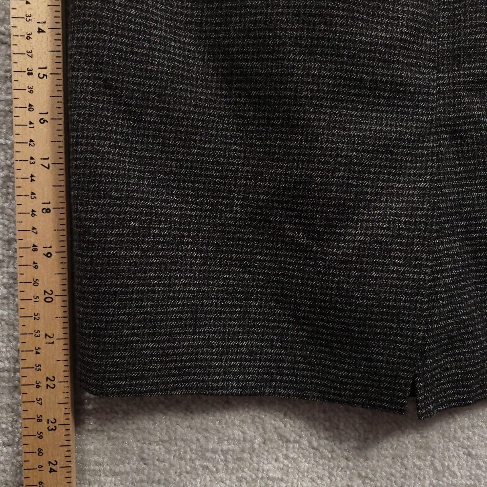 Vintage VINTAGE Columbus Circle Pencil Skirt Gray Size 12 Made In USA Women’s Zipper Knee Length Lined Size 34" / US 12 / IT 48 - 5 Thumbnail