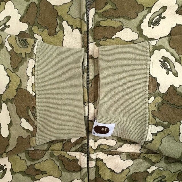 Bape × Kaws BAPE × KAWS cloud camo full zip hoodie a bathing ape Size US S / EU 44-46 / 1 - 5 Thumbnail