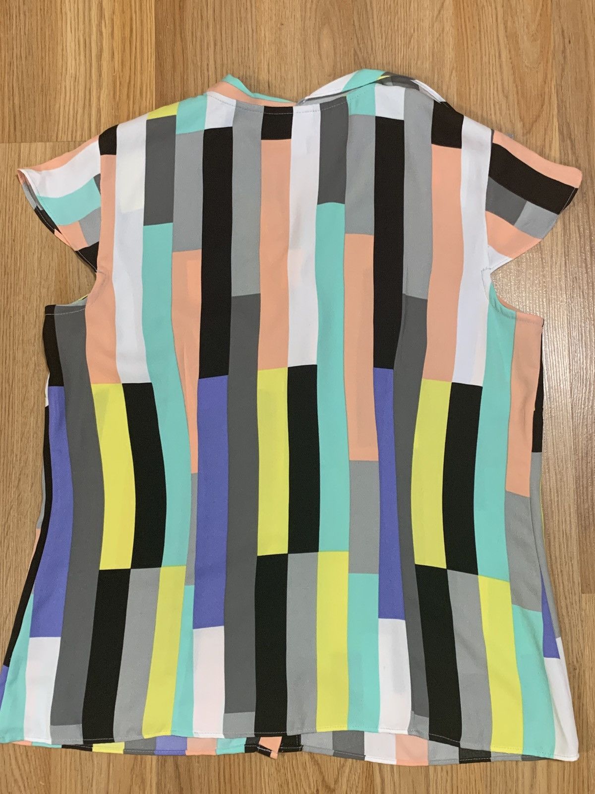 Worthington SzM- Worthington Colorblock Retro Style Button Up Blouse Size M / US 6-8 / IT 42-44 - 12 Thumbnail