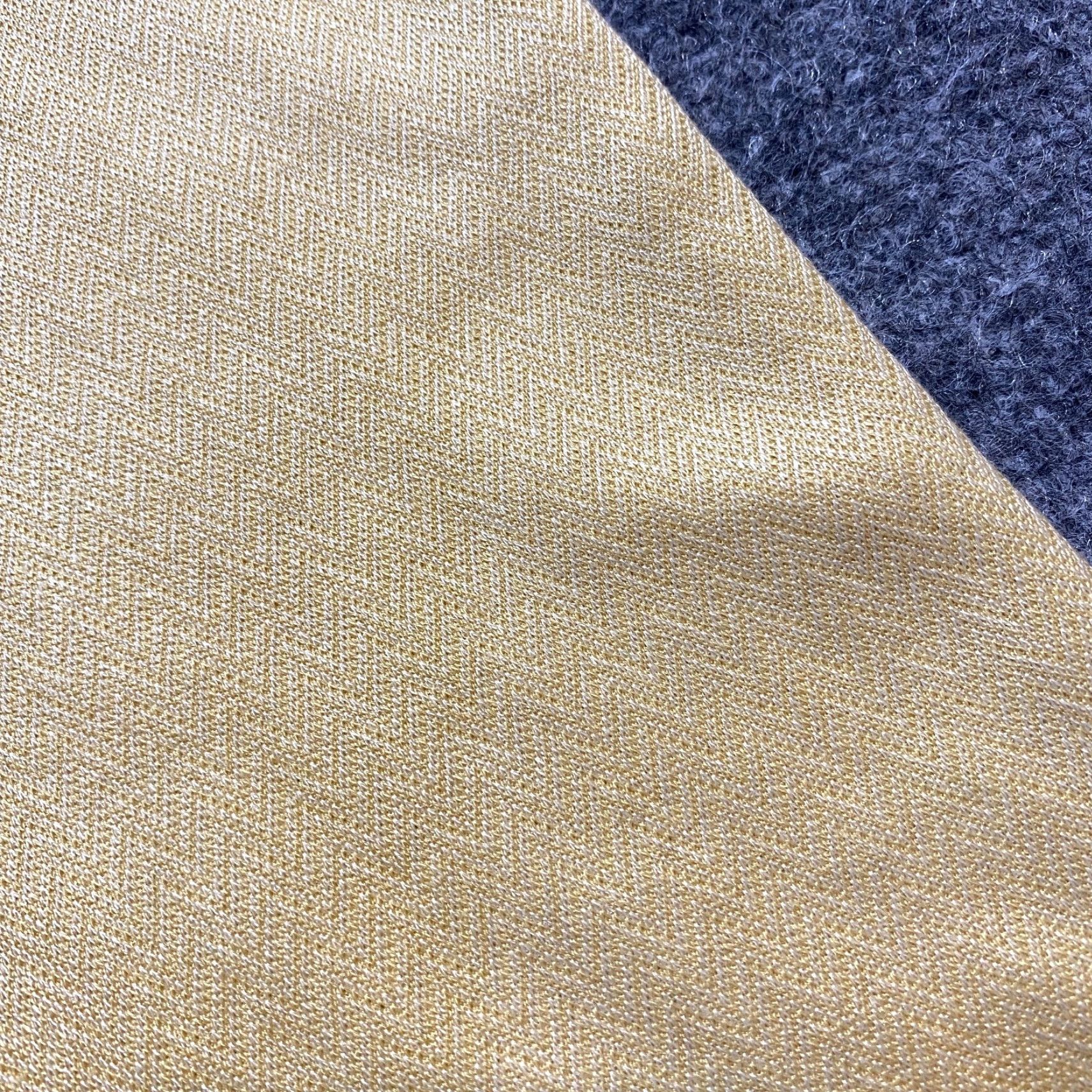 Tommy Bahama Tommy Bahama Polo Shirt Knit L Yellow Cotton Silk Men Short Sleeve Golf Shirt Size US L / EU 52-54 / 3 - 2 Thumbnail