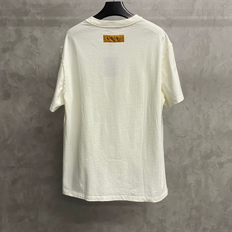 Louis Vuitton Louis Vuitton size 4l White and green airplane embroidered Size US M / EU 48-50 / 2 - 2 Thumbnail