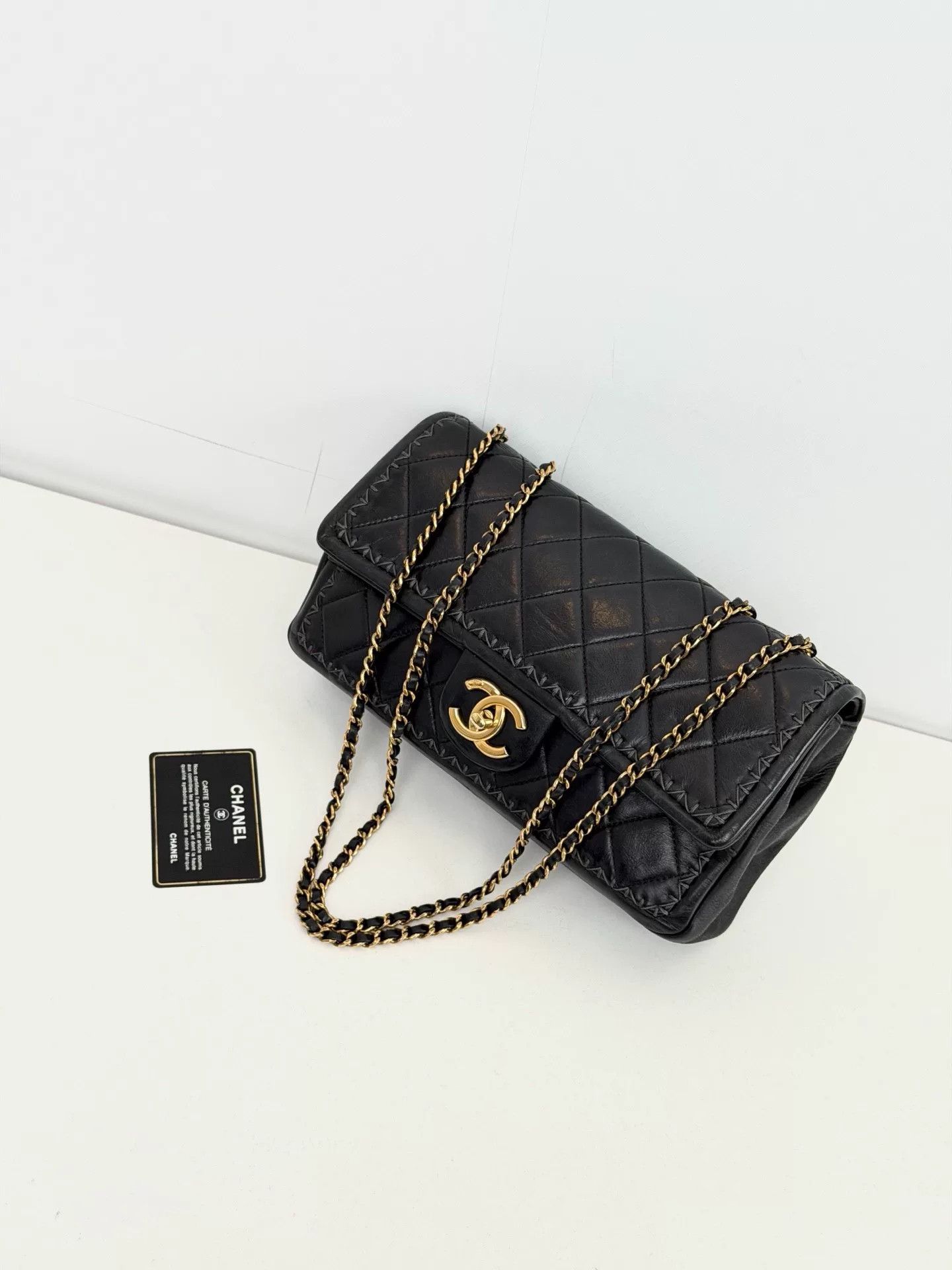 Chanel Pre-loved Bag Very good condition Size ONE SIZE - 1 Thumbnail