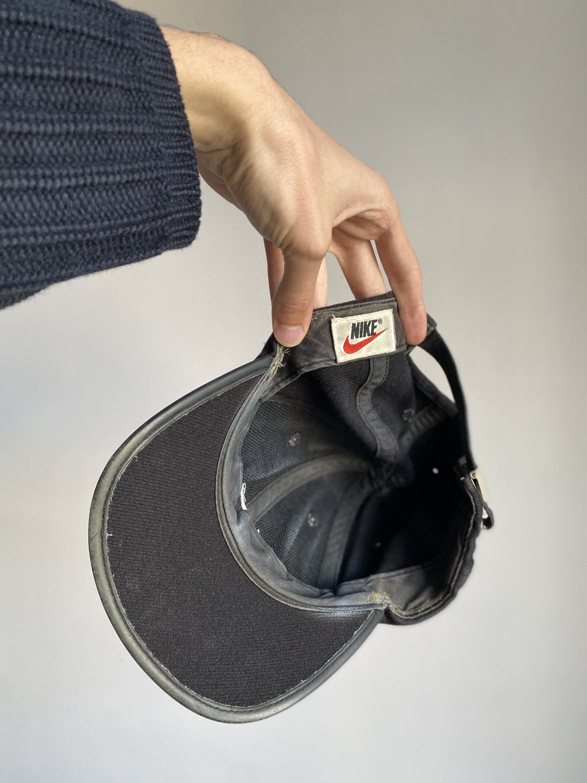 Nike × Vintage Vintage Red Tag Nike Black Leather Cap 5-Panel Size ONE SIZE - 11 Thumbnail