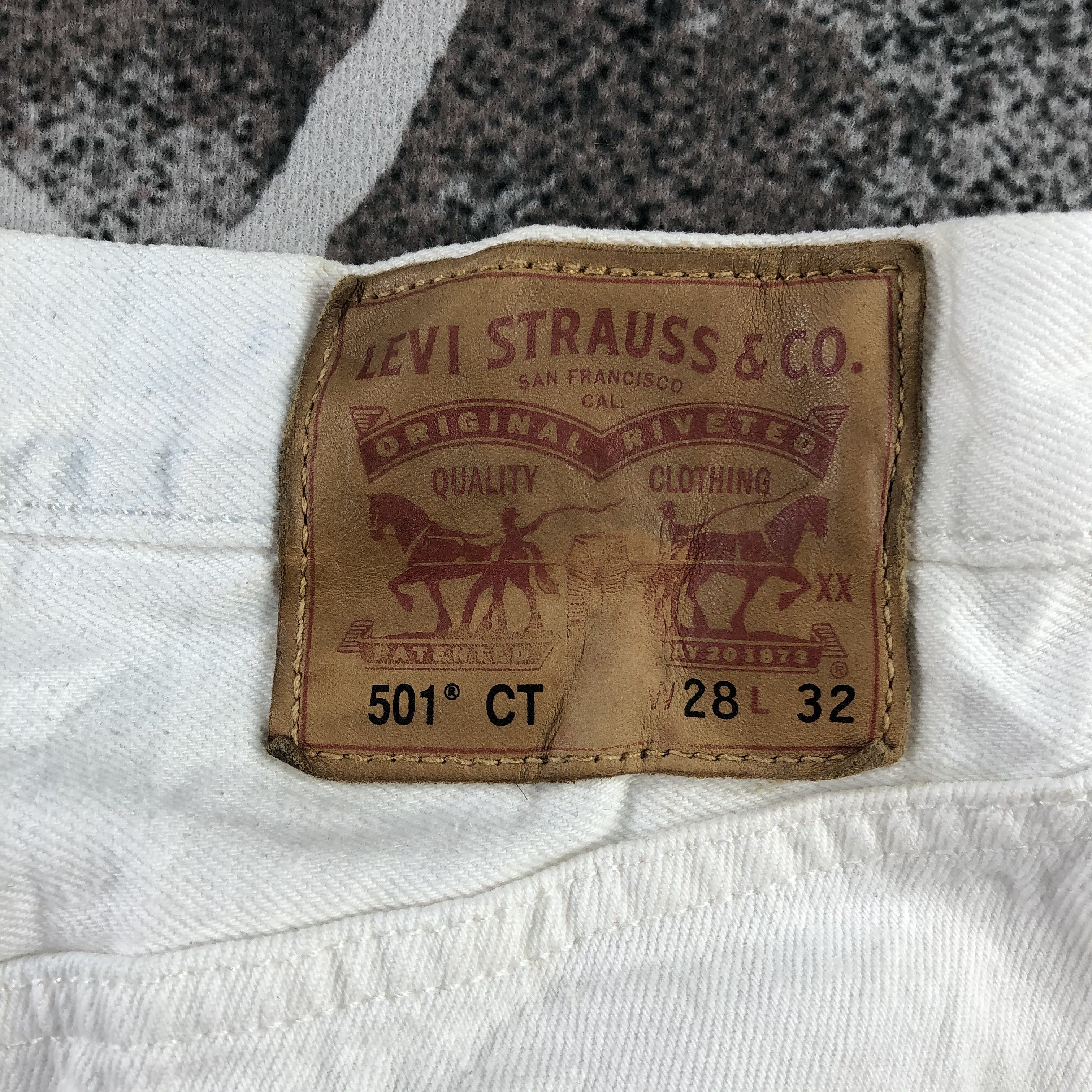 Levi's Levis 501 Jeans Light Wash White Denim KJ1290 Size US 28 / EU 44 - 5 Thumbnail