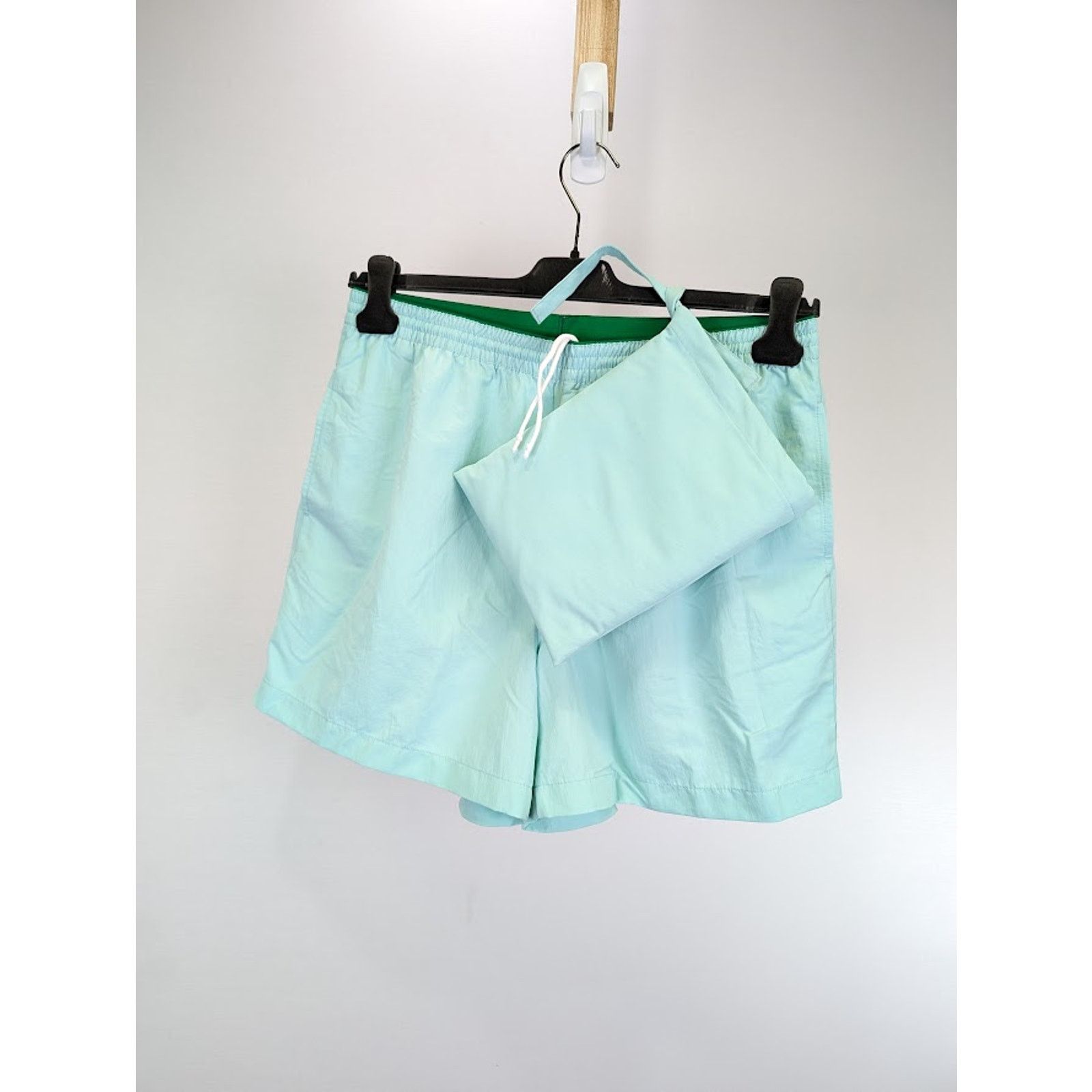 Bottega Veneta o1rshd1 Technical Micro Nylon Long Swim Shorts in Celadon Size US 36 / EU 52 - 17 Thumbnail