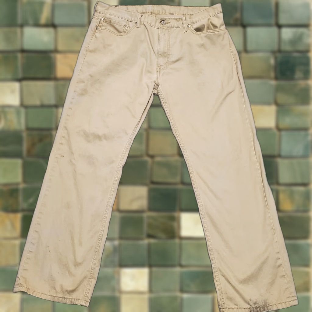 Vintage Levis Pants Mens 34x32 Beige Khaki Chino White Tab Flat Front Casual Flaws 559 Size US 38 / EU 54 - 1 Thumbnail