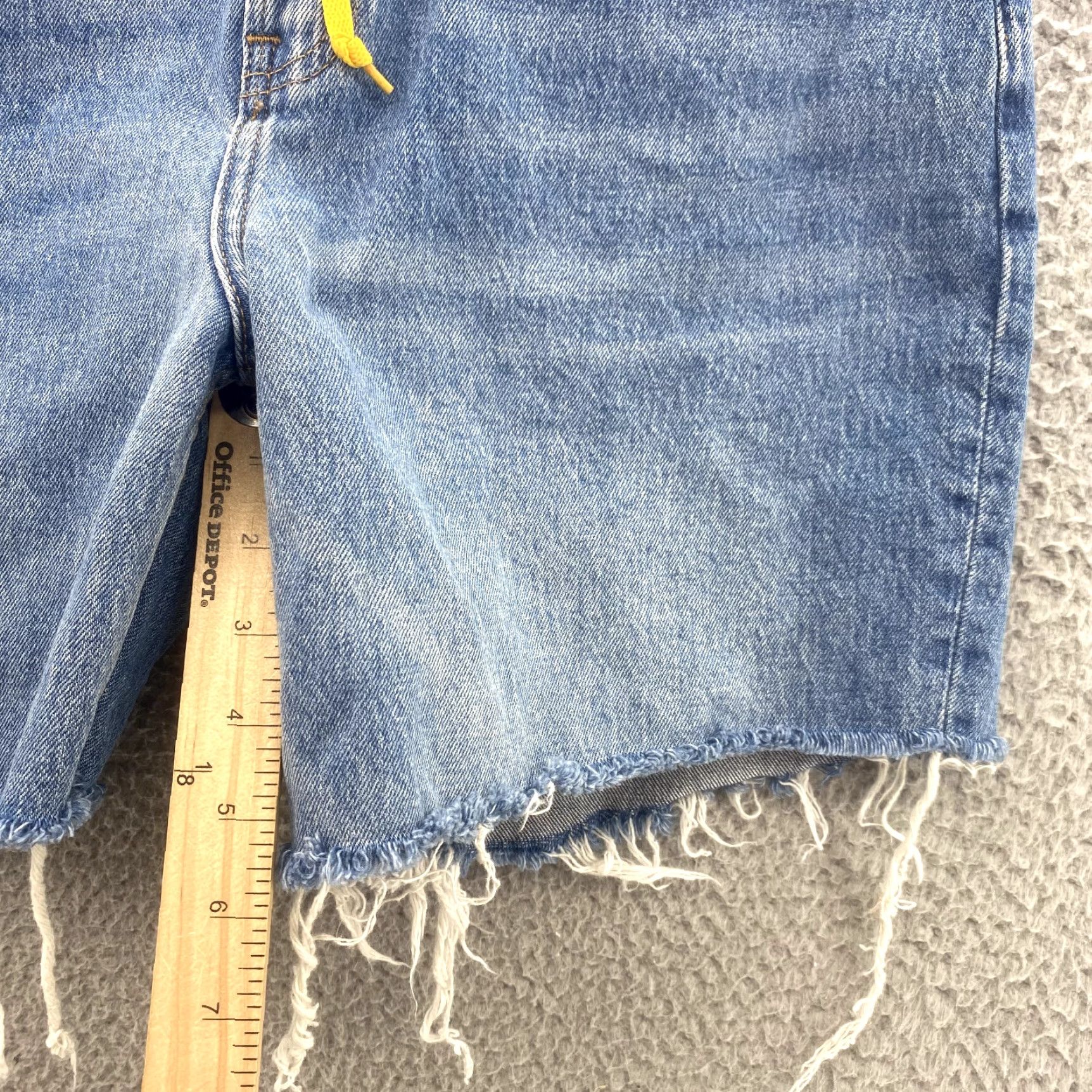 Abercrombie & Fitch Abercrombie & Fitch Shorts Women's 28x5* Curve Love Cut Off Jorts 90's Skater Blue Denim 5-Pocket Size 28" / US 6 / IT 42 - 4 Thumbnail