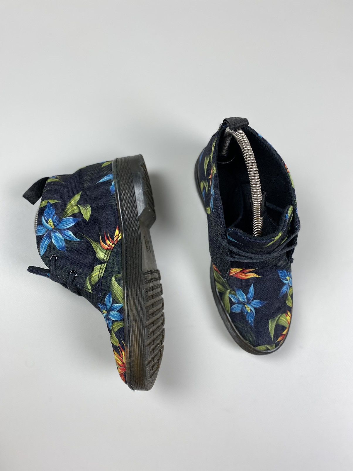 Dr. Martens Dr. Martens Daytona ladies floral pattern shoes boots Size US 6 / IT 36 - 10 Thumbnail