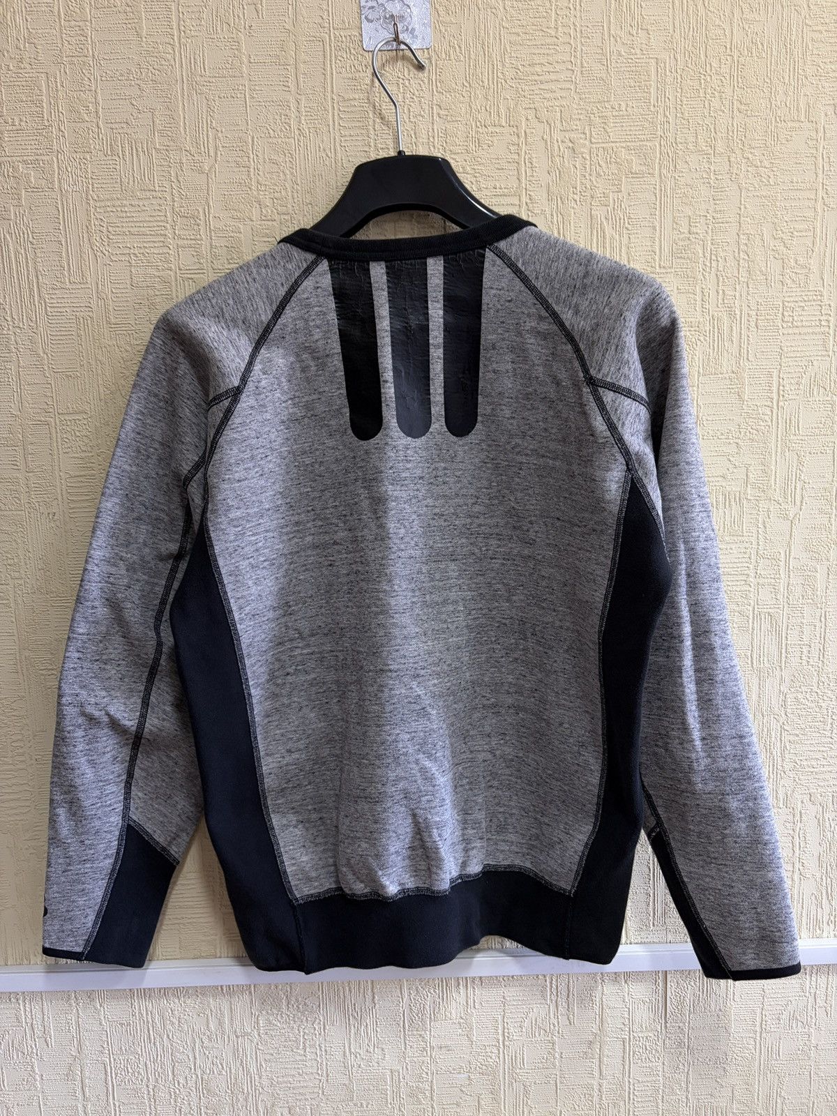 Y-3 Y-3 Yohji Yamamoto x Adidas Future Sport Crewneck Grey S Size US S / EU 44-46 / 1 - 2 Thumbnail