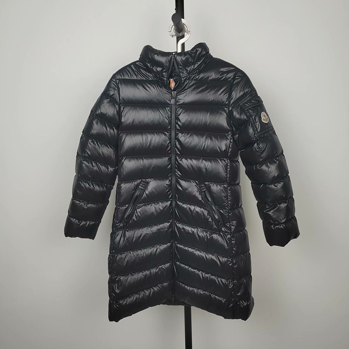 Moncler Moncler Down Black Down Jacket S Women Size S / US 4 / IT 40 - 1 Thumbnail