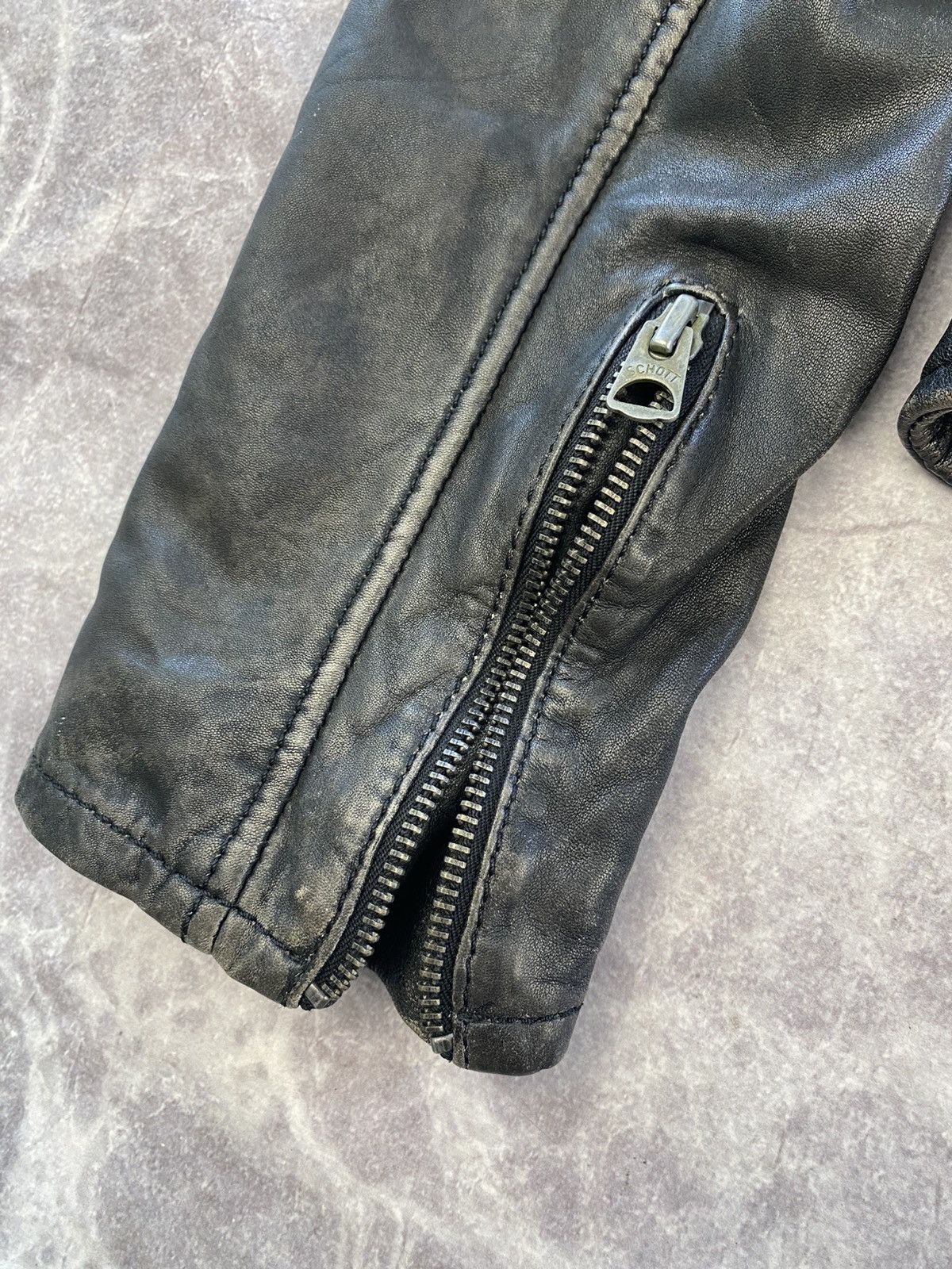Schott Schott Perfecto Leather Jacket with Metal Studded Size: L Size L / US 10 / IT 46 - 15 Thumbnail