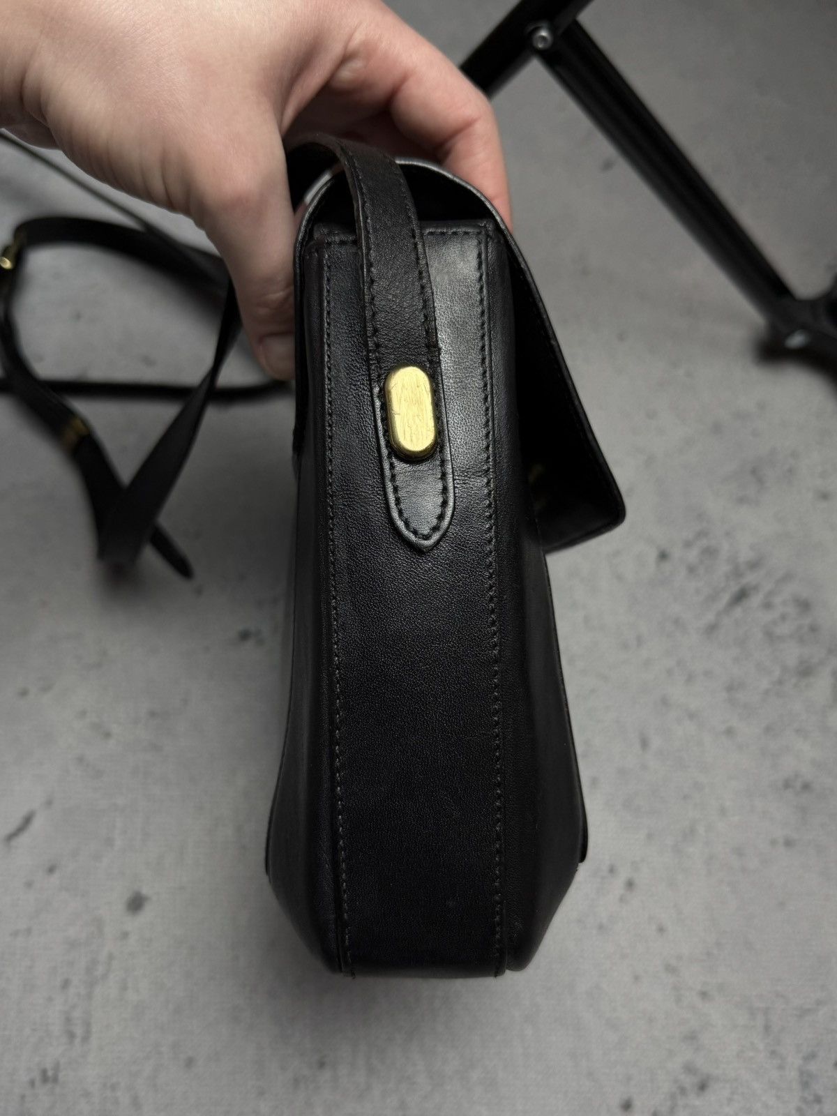Etienne Aigner Vintage 90s Etienne Aigner Leather Crossbody Shoulders Bag Size ONE SIZE - 4 Thumbnail