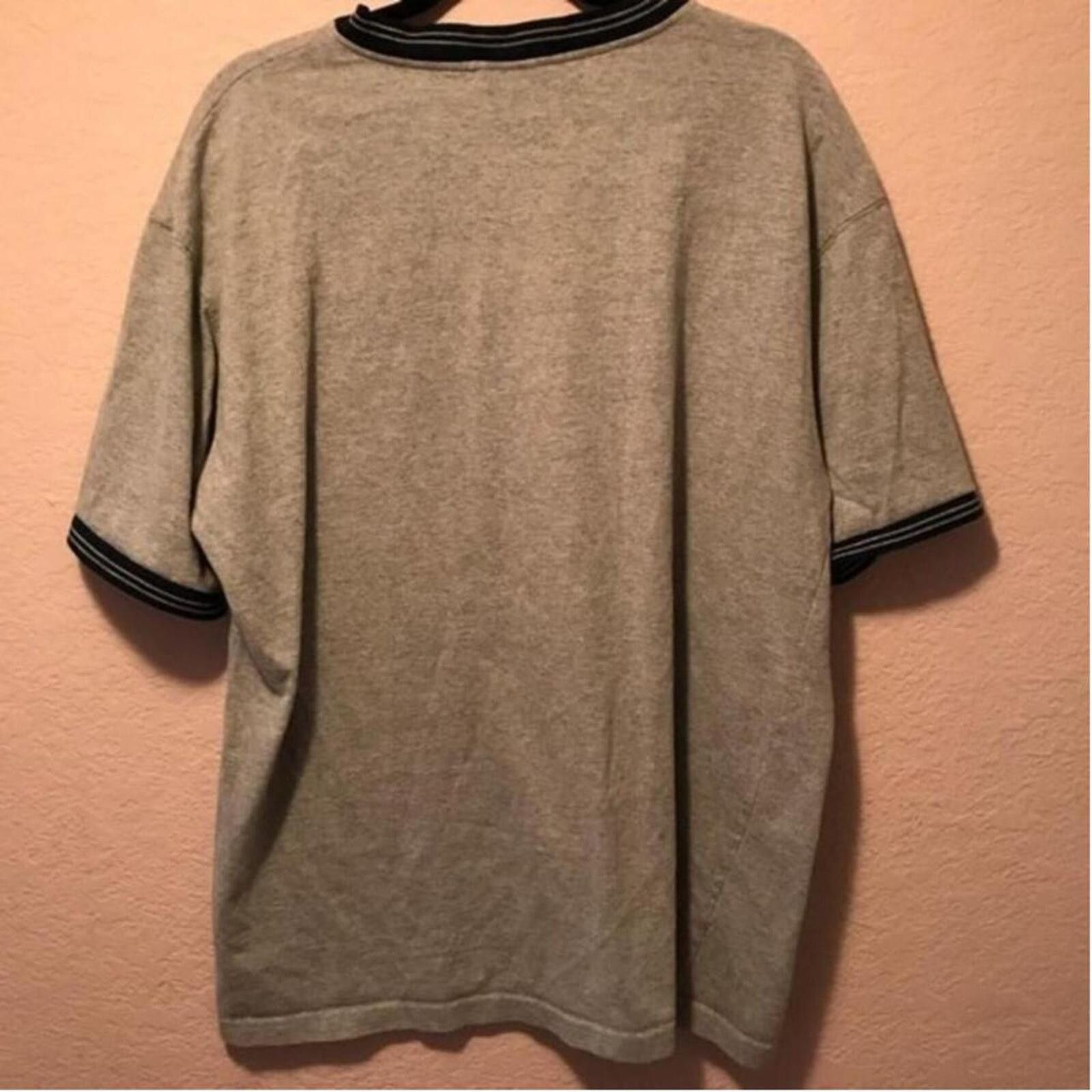 Other Vintage Disneyland Mickey Mouse Embroidered Grey T-Shirt Size ONE SIZE - 6 Thumbnail
