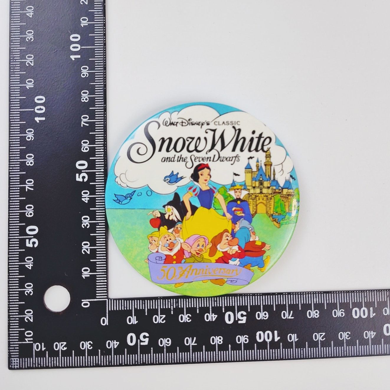 Disney Snow White & Seven Dwarfs 50th Anniversary Button - VTG 1986 Size ONE SIZE - 8 Thumbnail