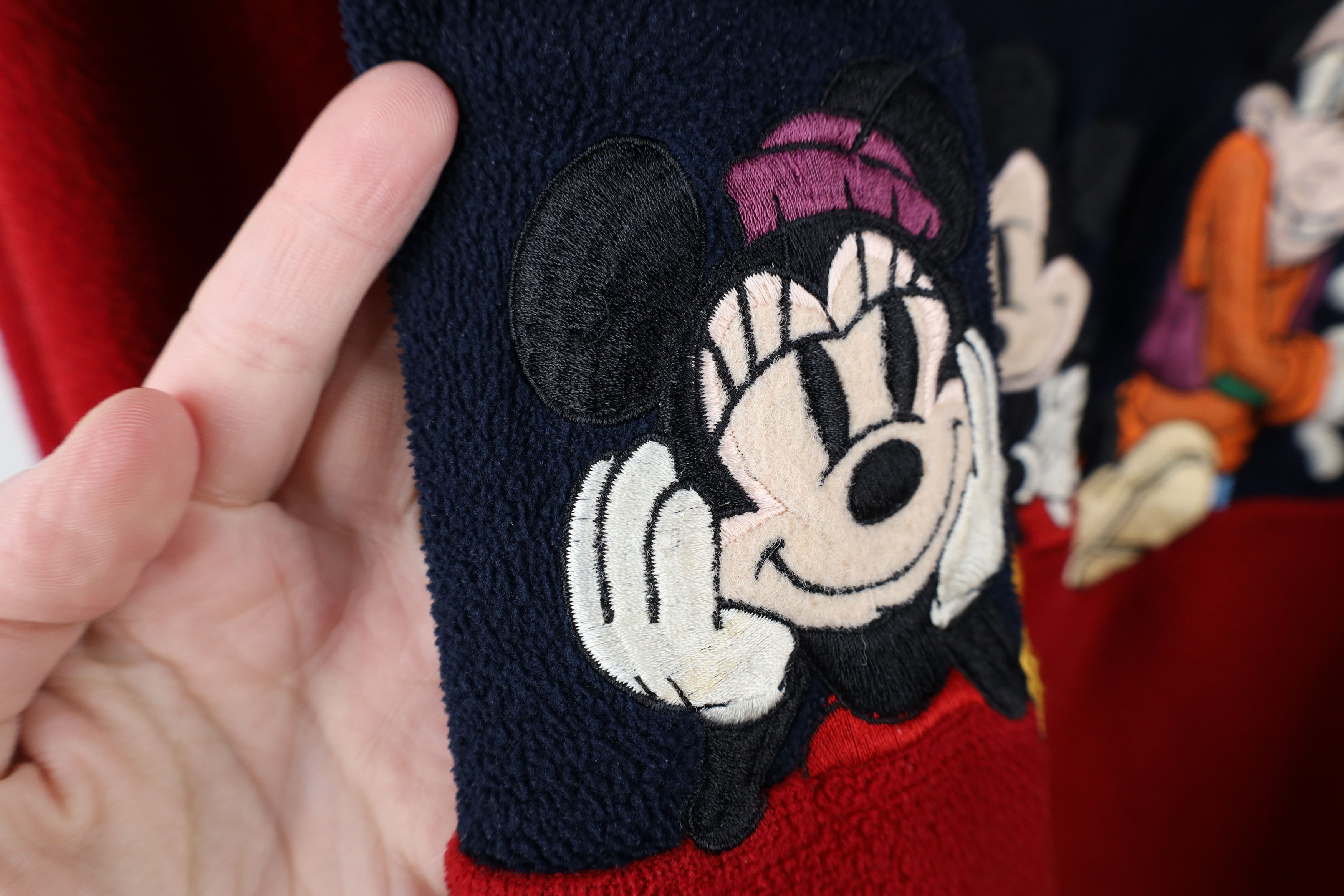 Disney × Vintage Vintage 90s Disney Mickey Mouse and Friends Fleece Sweater Size US XXL / EU 58 / 5 - 5 Thumbnail