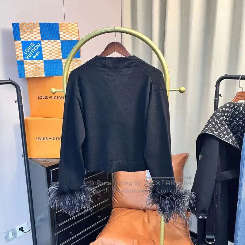Miu Miu Miu Miu Black Cropped Jacket with Feathers . Size M / US 6-8 / IT 42-44 - 2 Thumbnail