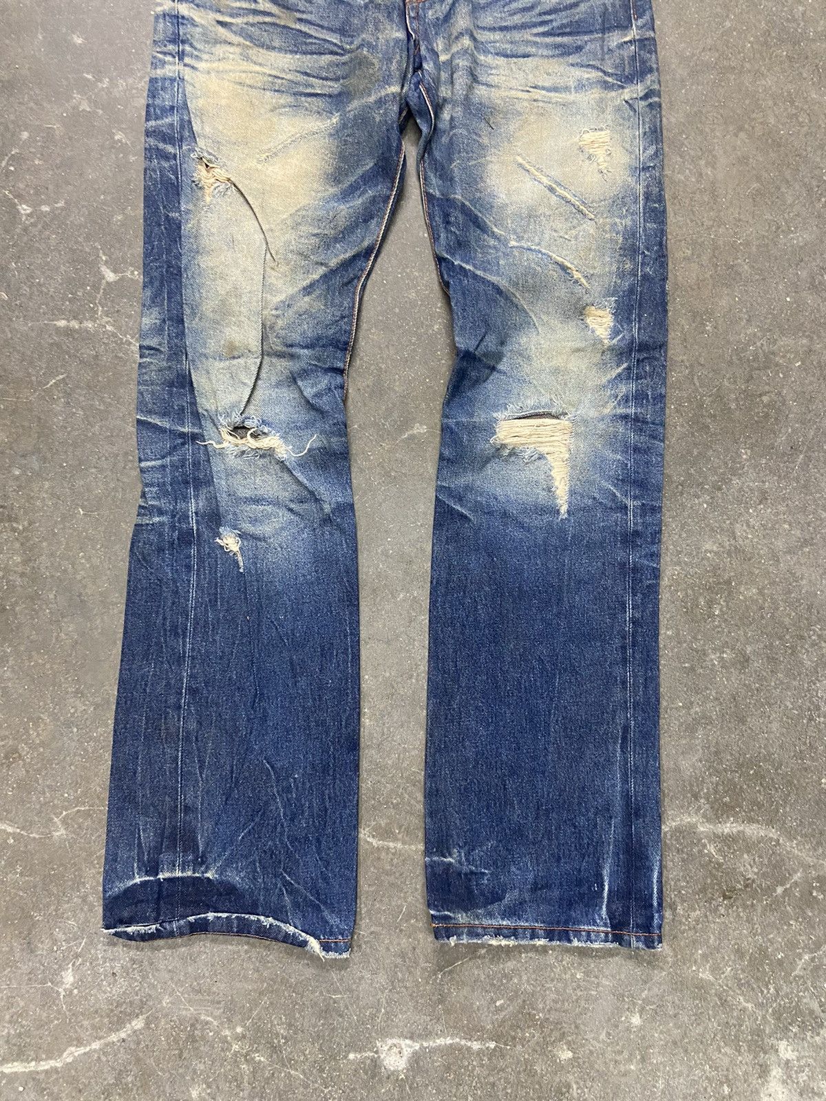 TOYS McCOY 🔥 Stain wash and distressed Mc Coy jeans Size US 34 / EU 50 - 3 Thumbnail