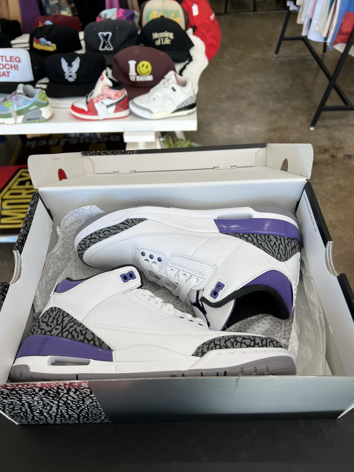Jordan Brand Jordan 3 Dark Iris Sz. 8.5 Size US 8.5 / EU 41-42 - 7 Thumbnail