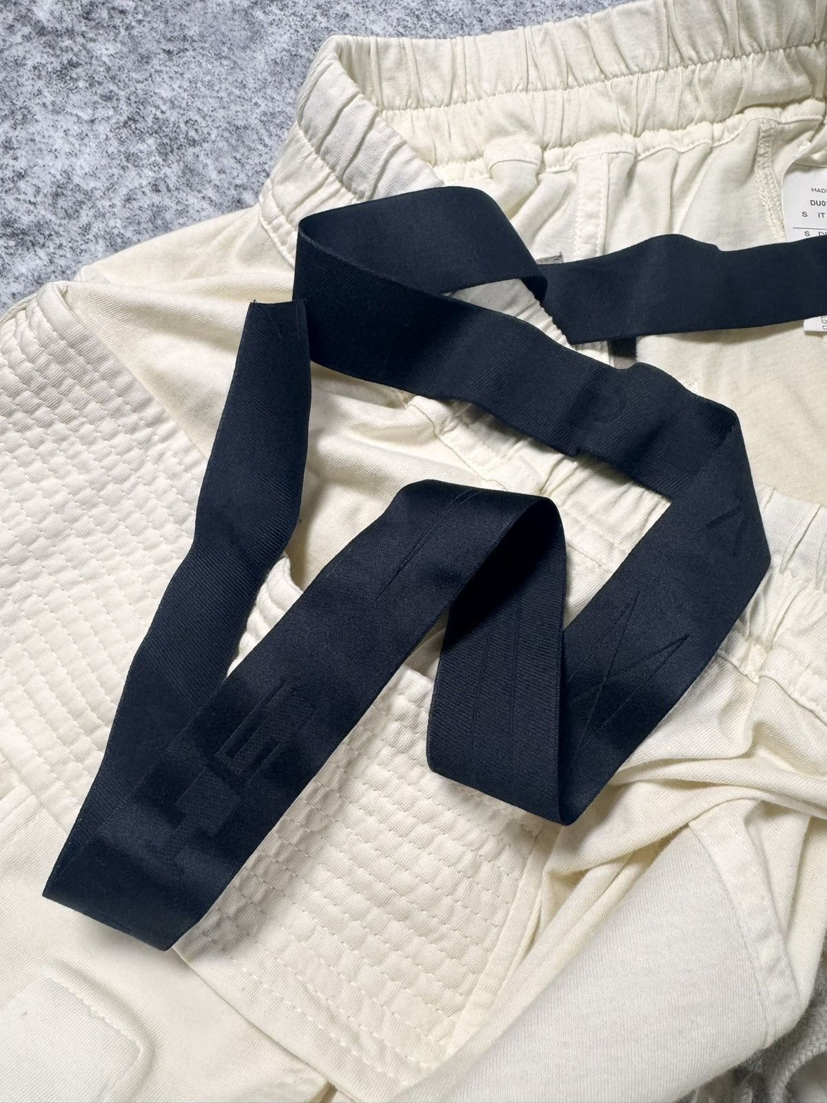 Rick Owens SS22 Rick Owens “Fogachine” Natural Creatch Cargo Sweatpants Size US 32 / EU 48 - 6 Thumbnail