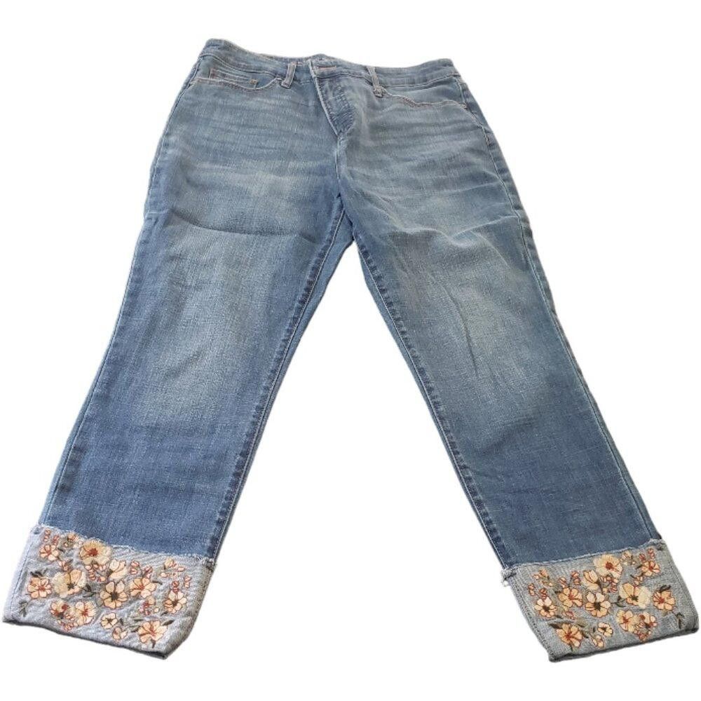 Chicos CT1501 Chico's Girlfriend Slim Leg Cropped Ankle Jean 10R Size 32" / US 10 / IT 46 - 1 Thumbnail