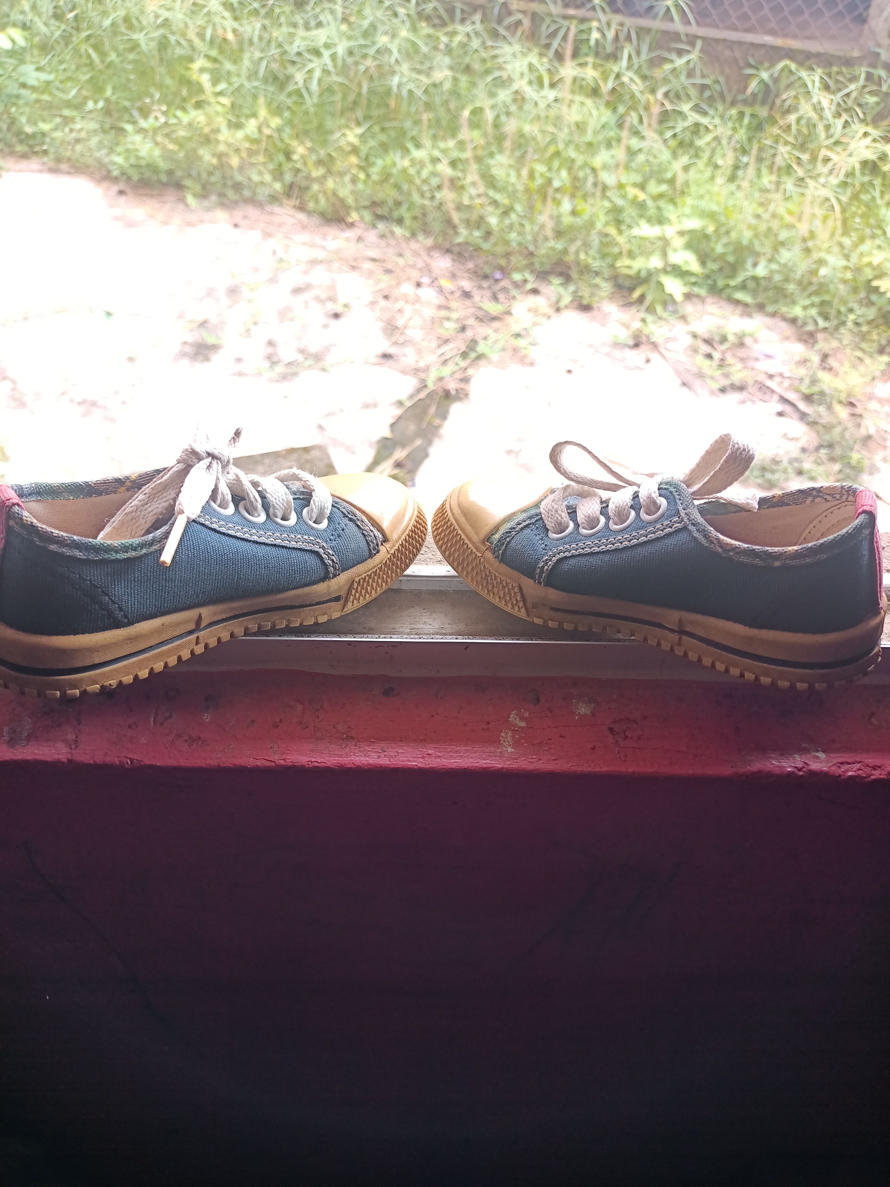 Vintage Rare Sneakers BlueNavy GERBO Kid USA for Kids 2/3 Years sz6 Size US 6 / EU 39 - 11 Thumbnail