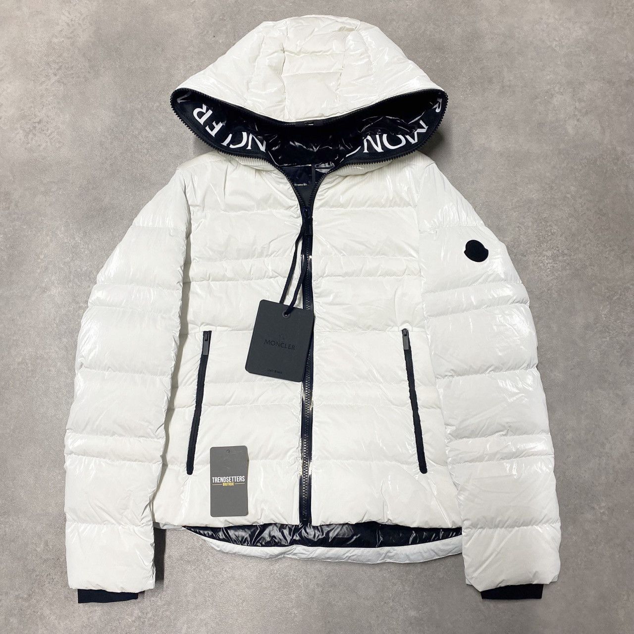 image of Moncler Size 0 Xs Tharon Womens Down Puffer Jacket White