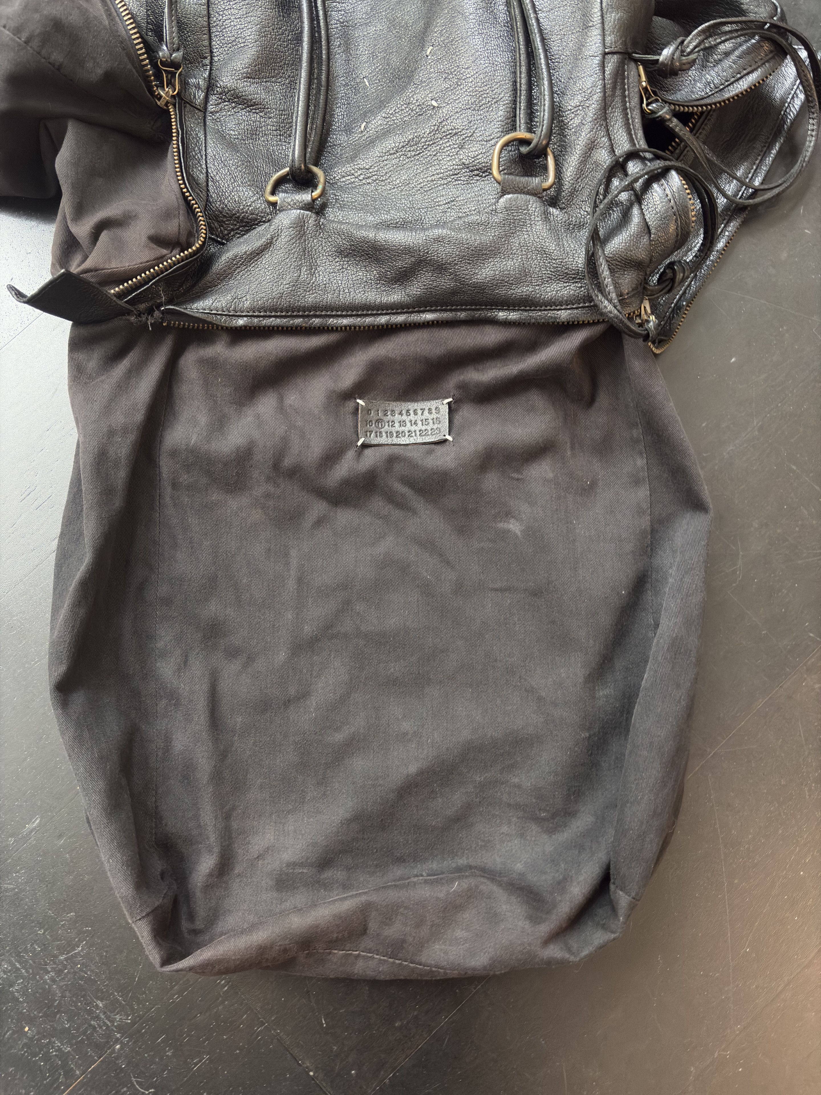 Maison Margiela Maison Margiela Black Leather Shoulder Bag Size ONE SIZE - 8 Thumbnail
