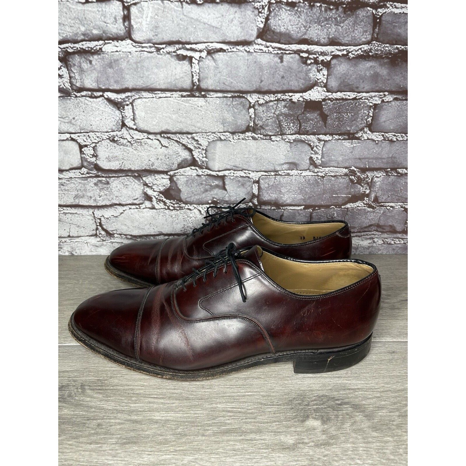 Johnston & Murphy Johnston & Murphy Optima Oxblood Burgundy Leather Dress Shoe Size US 13 / EU 46 - 14 Thumbnail