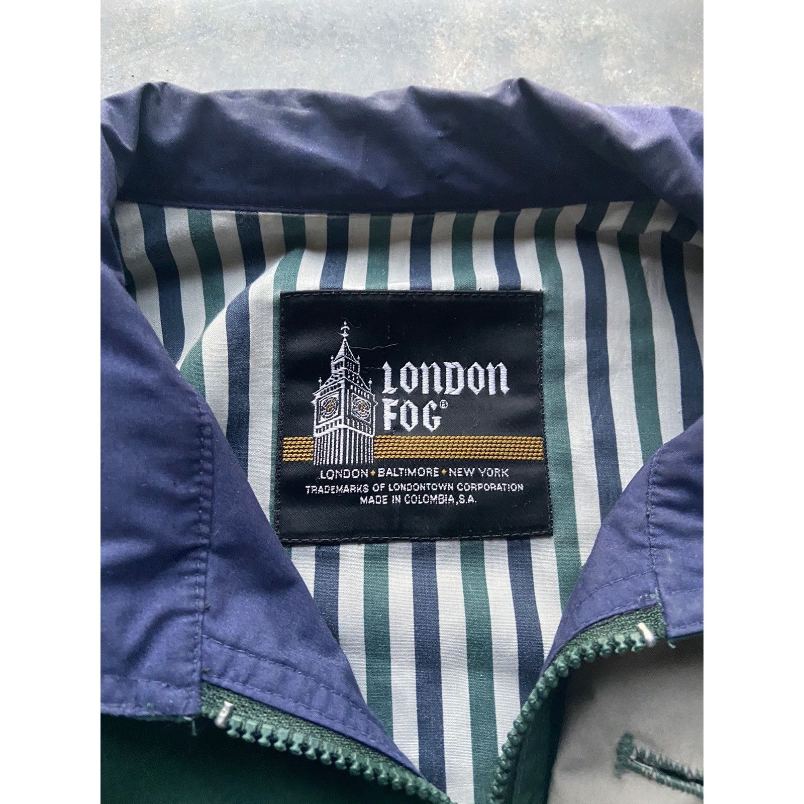 London Fog × Vintage Beautiful vintage 80s 70s London Fog green jacket Size US M / EU 48-50 / 2 - 3 Thumbnail